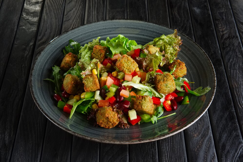 Falafel Salad